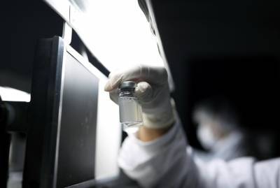 Вакцинация в мире: в Беларуси создают свою вакцину, в Венгрии одобрили средство от Sinopharm - kp.ua - США - Белоруссия - Венгрия - Юар