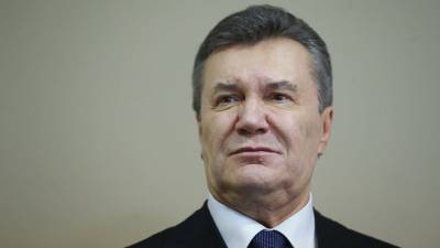 Виктор Янукович - Виталий Сердюк - Защита Януковича опровергла сообщения о предъявлении ему обвинения в госизмене - gazeta.ru - Москва - Киев