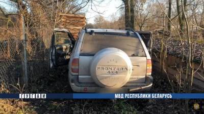 Видеофакт. Милиция применила стрельбу для остановки бесправника возле Столина - naviny.by - Брестская обл. - район Столинский