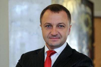 Тарас Креминь - Языковой омбудсмен рассказал, кому придется сдать экзамен по украинскому - from-ua.com