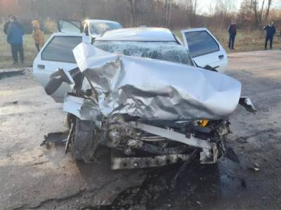 В Ивано-Франковской области в ДТП погибла девочка, четыре человека пострадали - gordonua.com - Украина - Ивано-Франковская обл. - район Долинский