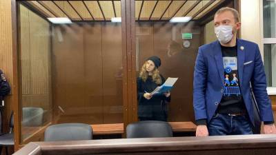 Любовь Соболь - Олег Степанов - Олег Навальный - Мария Алехина - Анастасия Васильева - Навальнистов отправили под домашний арест накануне новых... - politnavigator.net - Москва - Россия