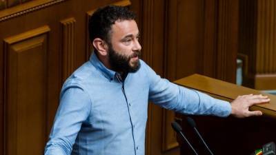 "Слуги" голосуют за исключение Дубинского отдельными бюллетенями: СМИ показали фото - 24tv.ua - Новости