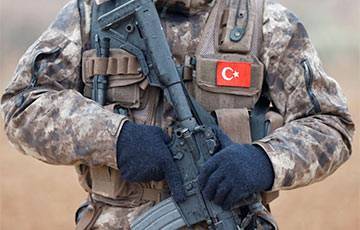 Хулуси Акар - СМИ: Турецкая армия готовится к операции на территории Ирака - charter97.org - Турция - Ирак - Курдистан