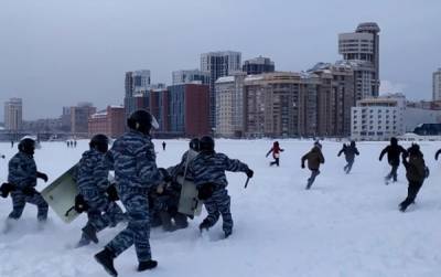 Полицейские предупредили свердловчан о незаконных митингах - nakanune.ru