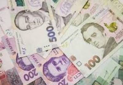 В Украине увеличится размер социальной стипендии детям-сиротам - facenews.ua