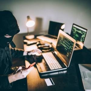 В Мелитополе поймали интернет-мошенника - reporter-ua.com - Киевская обл. - Запорожская обл. - Харьковская обл. - Житомирская обл. - Мелитополь - Донецкая обл.