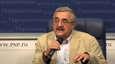 Леонид Кравчук - Владимир Жарихин - Жарихин: Киев не выполняет Минские соглашения и не желает их выполнять - riafan.ru - Москва - Киев