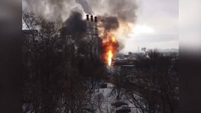 На северо-западе Москвы горит топливозаправщик - piter.tv - Москва