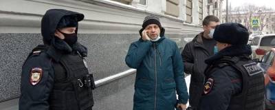 Сергей Смирнов - В Москве задержан главред «Медиазоны» Сергей Смирнов - runews24.ru - Москва