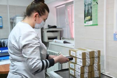 В Волгоградскую область поступило 12 812 новых доз вакцины от COVID-19 - volg.mk.ru - Волгоград - Волгоградская обл. - Урюпинск