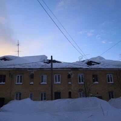 В Кузбассе под тяжестью снега произошёл провал ещё одной крыши в многоэтажном доме - gazeta.a42.ru