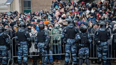 Ирина Волк - Несогласованные митинги: МВД напоминает об ответственности - vesti.ru