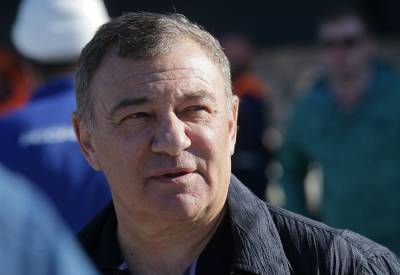 Аркадий Ротенберг - Л.Н.Толстой - “Дворец Путина” взял на себя его друг Аркадий Ротенберг - readovka.news - Геленджик