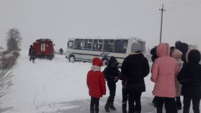 На часть Украины обрушилась снежная непогода: что там происходит на дорогах - 24tv.ua - Киев - Киевская обл. - Ивано-Франковская обл. - Сумская обл. - Харьковская обл. - Николаевская обл. - Черниговская обл. - Волынская обл. - Тернопольская обл. - Черкасская обл. - Одесская обл. - Житомирская обл. - Львовская обл. - Закарпатская обл. - Полтавская обл. - Ровненская обл. - Новости