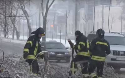 Прячьте автомобили и закрывайте окна: ГСЧС дала штормовое предупреждение на 1 февраля - akcenty.com.ua - Украина - Харьковская обл. - Николаевская обл. - Кировоградская обл. - Днепропетровская обл. - Одесская обл. - Гсчс