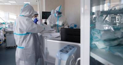 В России за сутки выявили 18 359 новых случаев коронавируса - m24.ru - Москва - Красноярский край - Санкт-Петербург - Московская обл. - Нижегородская обл. - Воронежская обл. - респ.Тыва - Вологодская обл. - Ростовская обл. - Свердловская обл. - Чукотка - окр. Янао - Самарская обл.