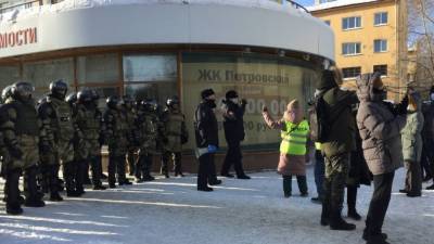 Жители Новосибирска проигнорировали незаконный митинг в поддержку Навального - riafan.ru - Новосибирск