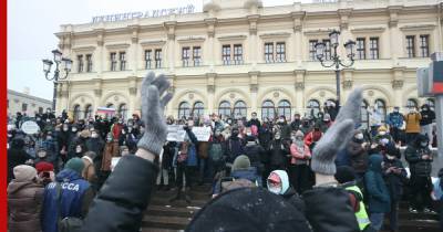 Протестующие перекрыли движение в районе площади трех вокзалов в Москве - profile.ru - Москва