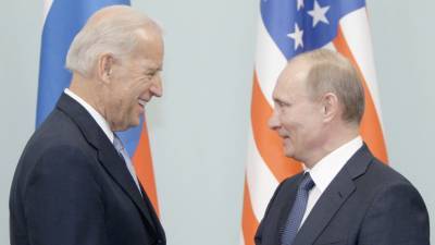 Владимир Путин - Дмитрий Песков - Джо Байден - Песков: Путин и Байден отметили необходимость интенсивного диалога стран - russian.rt.com - Москва - США