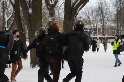 В Петербурге итогам митинга-шествия 31 января возбуждено первое уголовное дело - znak.com - Ленинградская обл. - Санкт-Петербург