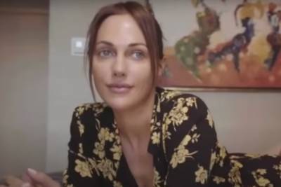 Мерьем Узерли - Мерьем Узерли из «Великолепного века» в платье с рюшами покрасовалась с новорожденной дочкой на руках: «Принцесса» - sport.politeka.net - Турция