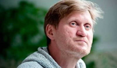 Андрей Рожков - "Уральский пельмень” Андрей Рожков устроился подрабатывать на каток - newizv.ru