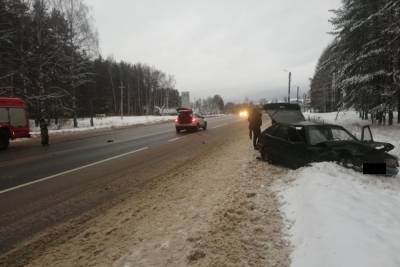 В Ивановской области столкнулись 2 машины, есть пострадавшие - mkivanovo.ru - Иваново - Ивановская обл.