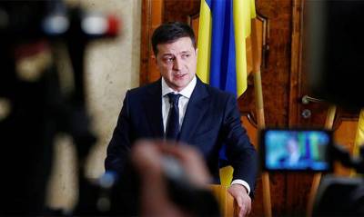 Владимир Зеленский - Петр Порошенко - Владимир Паниотто - Социолог объяснил, почему Зеленский остается самым популярным политиком в Украине - capital.ua - Киев