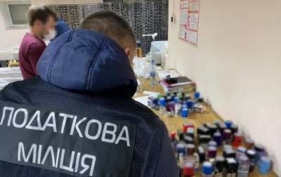 В Киеве бизнесменов разоблачили на схеме по неуплате налогов - korrespondent.net - Киев