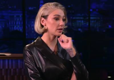 Анастасия Ивлеева - Спустила лишнее килограммы в сауне: ведущая "Орла и решки" Ивлеева засветила идеальные формы и раскрыла секрет своей диеты - ukrainianwall.com