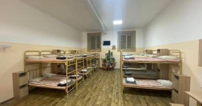 Денис Малюська - Своя кровать на Новый год. Малюська рассказал, сколько Минюст заработал на платных камерах (фото) - focus.ua - Киев