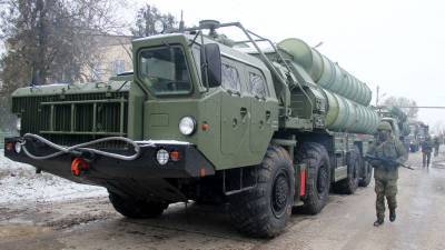 Зенитный полк с С-400 «Триумф» заступит на дежурство в Самарской области - gazeta.ru - Турция - Астраханская обл. - Самарская обл.