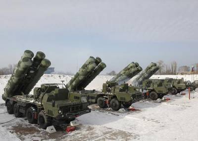 В Самарской области вскоре начнет боевое дежурство новый ЗРК С-400 «Триумф» - argumenti.ru - Астраханская обл. - Самарская обл.
