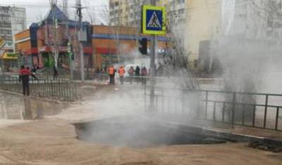 В городе Волжске три человека свалились в яму с кипятком, один - погиб - newizv.ru - Волгоград - Волжск
