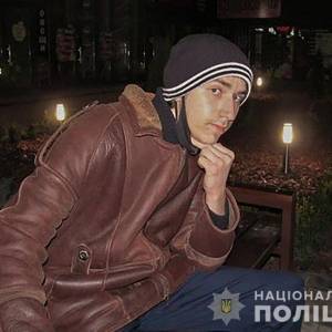 В Запорожье разыскивают пропавшего без вести подростка. Фото - reporter-ua.com - Запорожская обл. - Запорожье