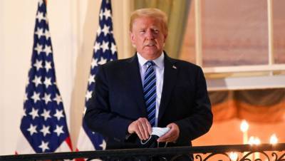 Дональд Трамп - Трамп наградил защищавшего его в ходе «российского дела» конгрессмена - gazeta.ru - США