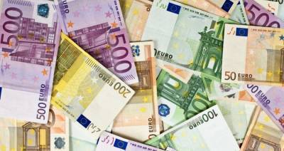 Михаил Зельцер - Эксперт назвал евро лучшей валютой для сбережений в 2021 году - m24.ru - США