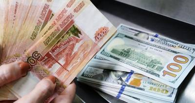 Артем Тузов - Курс российской валюты снижается - ru.armeniasputnik.am