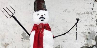 Леонид Судаленко - В Беларуси на мужчину составили протокол за слепленного им снеговика, назвав это «митингом» - nv.ua - Белоруссия - район Гомельский