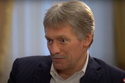 Владимир Путин - Дмитрий Песков - Владимир Соловьев - «Он жестокий, беспощадный»: Песков с дрожью в голосе описал Путина - mk.ru