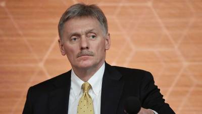 Дмитрий Песков - Владимир Соловьев - Песков рассказал, что спасает мир от ядерной войны - gazeta.ru - США