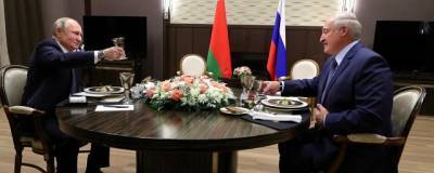 Владимир Путин - Александр Лукашенко - Лукашенко: Нас с Путиным загнали намертво в одну команду - runews24.ru - Белоруссия