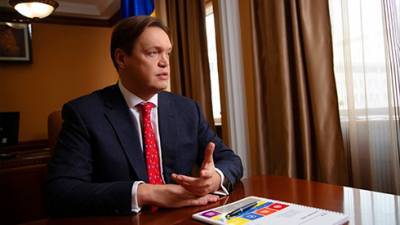Алексей Гончарук - Дмитрий Сенниченко - ФГИ просит расследовать саботаж решения правительства о передаче Фонду объектов - bin.ua
