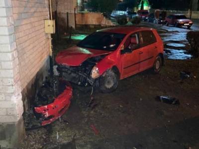 На Львовщине водитель насмерть сбил девушку на тротуаре - news.bigmir.net - Львовская обл.