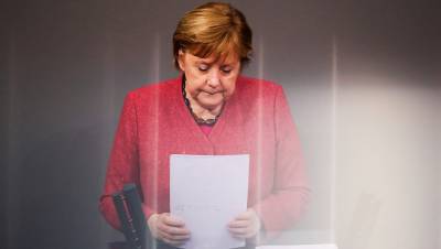 Ангела Меркель - Йенс Шпана - Меркель созвала кризисную встречу по вопросам вакцинации от COVID-19 в ФРГ - gazeta.ru - Берлин