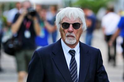 Берни Экклстоун вновь предложил вернуться к моторам V8 - f1news.ru