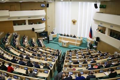 Константин Долгов - В Совфеде оценили идею амнистии кредитов россиян - lenta.ru