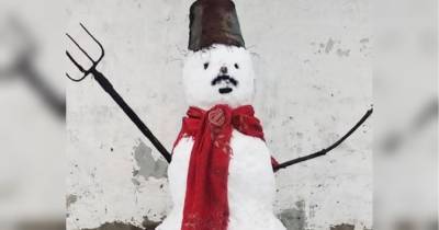 В Беларуси будут судить мужчину, слепившего снеговика с усами - fakty.ua - Украина - Белоруссия - район Гомельский