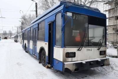 В Петрозаводск прибыли первые троллейбусы из Петербурга - karel.mk.ru - Санкт-Петербург - Петрозаводск - республика Карелия